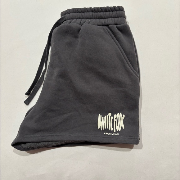 White Fox Archive 6.0 Lounge Shorts – Charcoal Gray - Picture 4 of 10